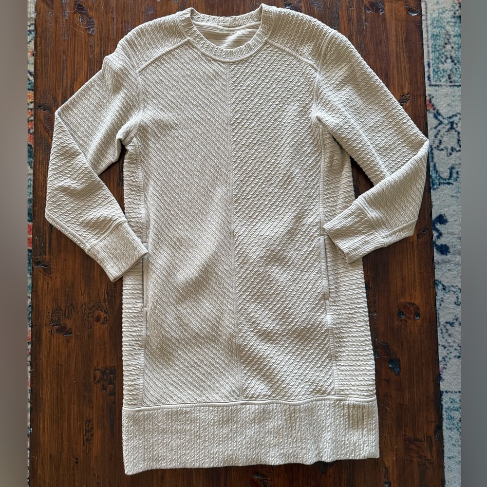 Lululemon On Repeat Dress